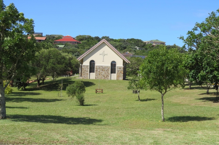 8 Bedroom Property for Sale in Kleinemonde Eastern Cape